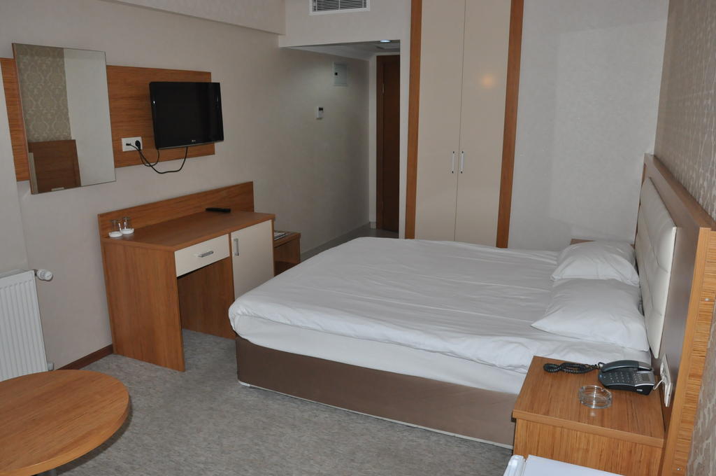 Ilksan Deha Hotel Ancara Exterior foto